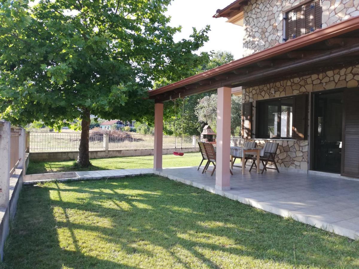 Villa Elva アスプロヴァルタ エクステリア 写真